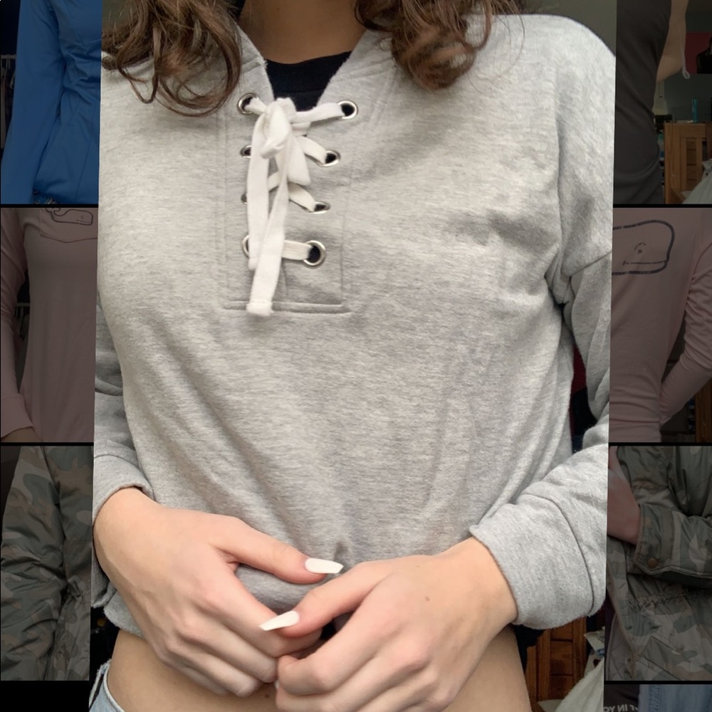 Sweatshirt